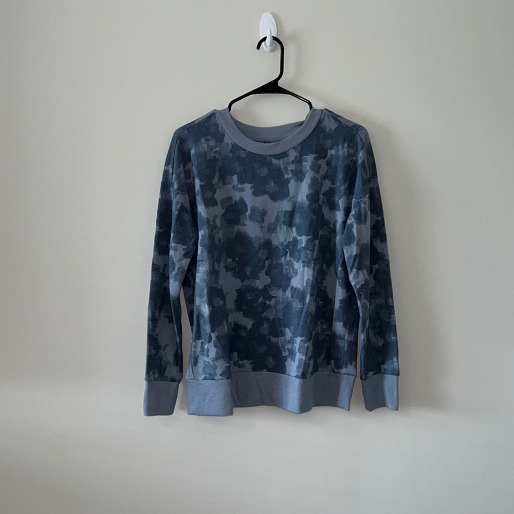 NEW WITH TAGS Mondetta Printed Sweatshirt Size Small